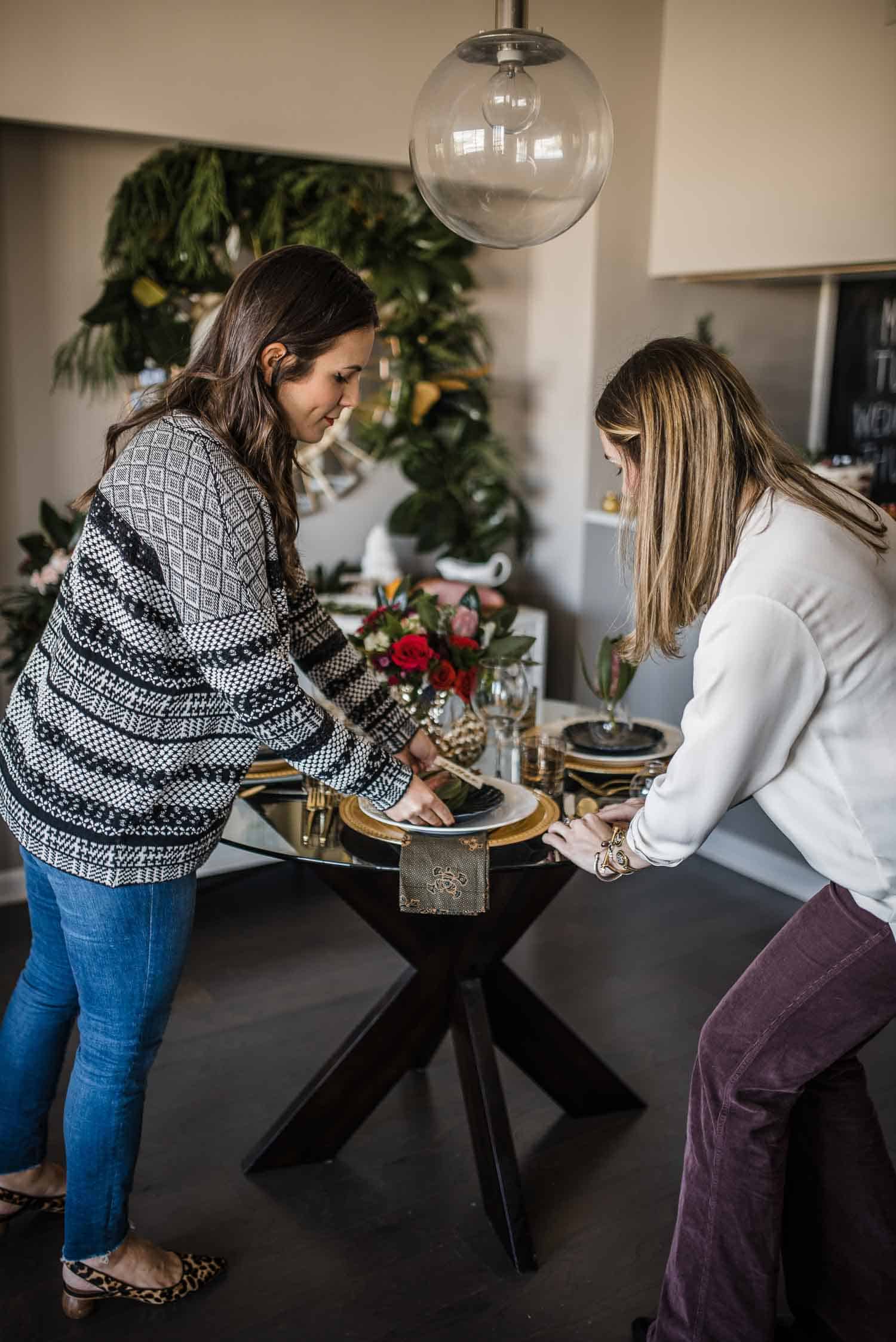 A Navy, Gold And Hunter Green Tablescape For The Holidays