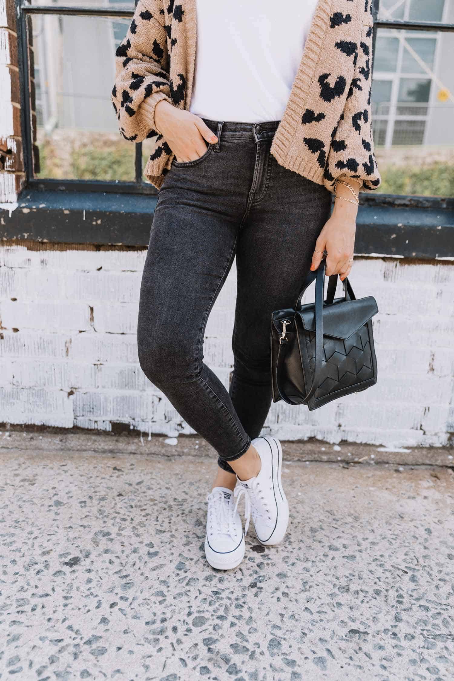 platform converse with black skinny jeans