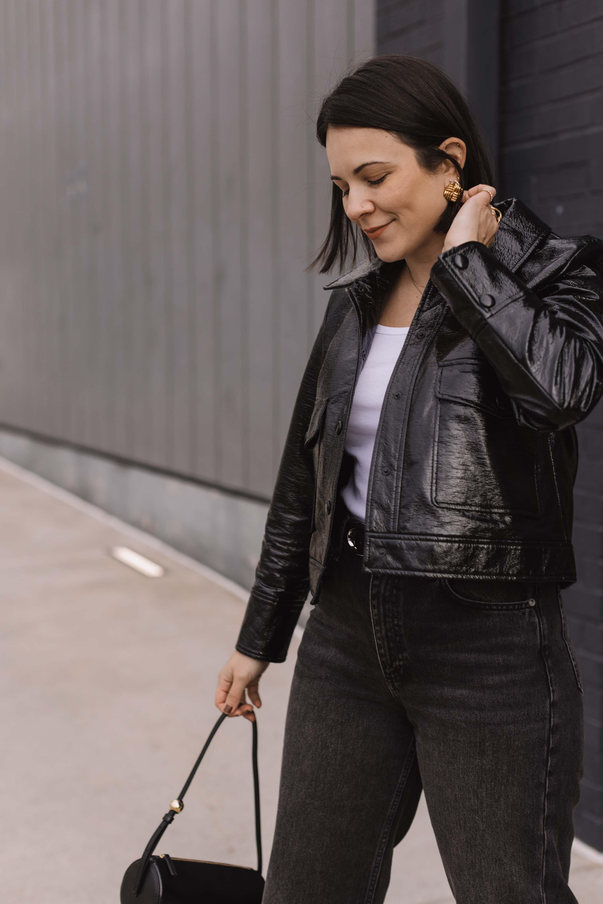 how to wear a short jacket with wide leg black jeans