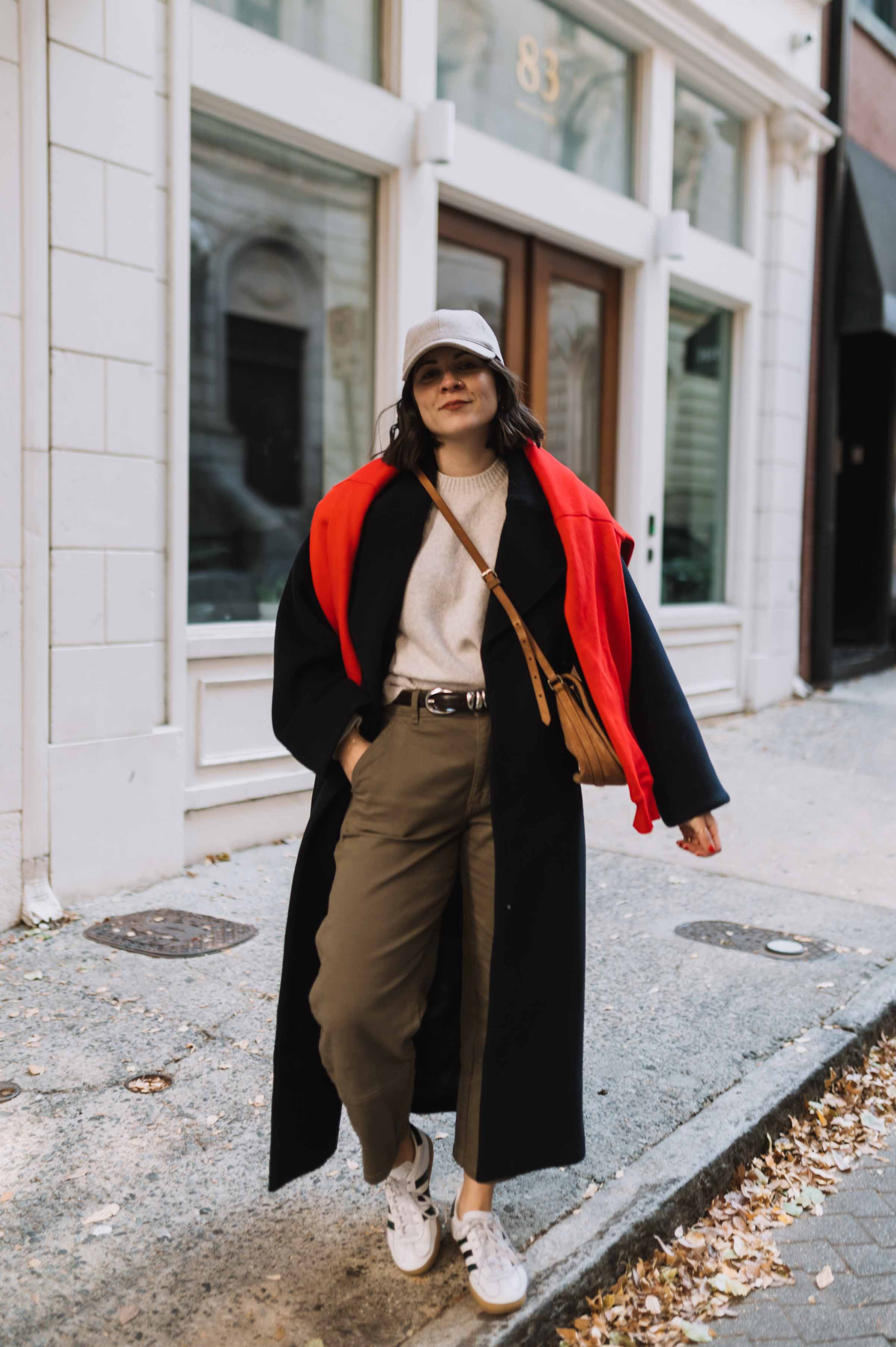 what shoes go with barrel leg pants
